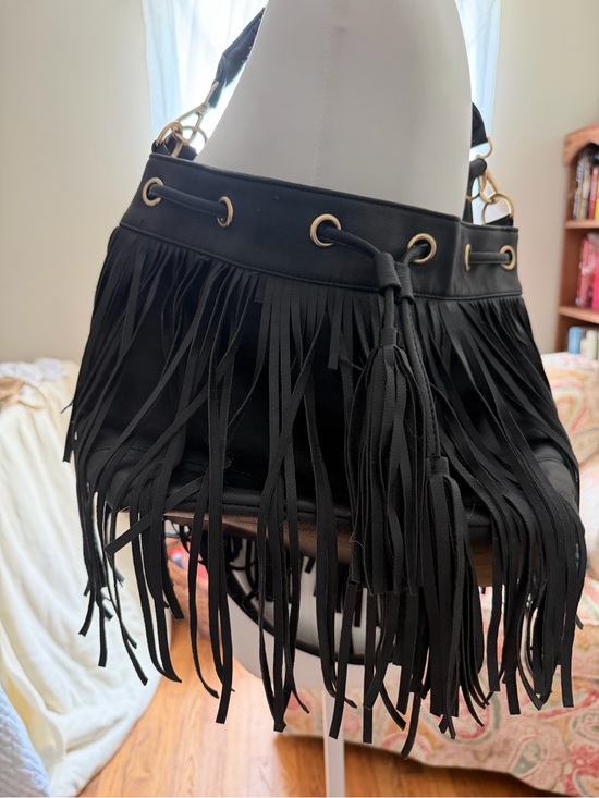 No Brand Handbags - Fringed Hobo Shoulder Bag - Black